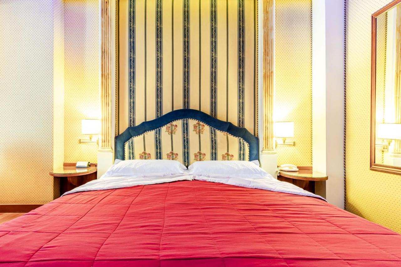 Hotel Motel Miami Pioltello Bagian luar foto